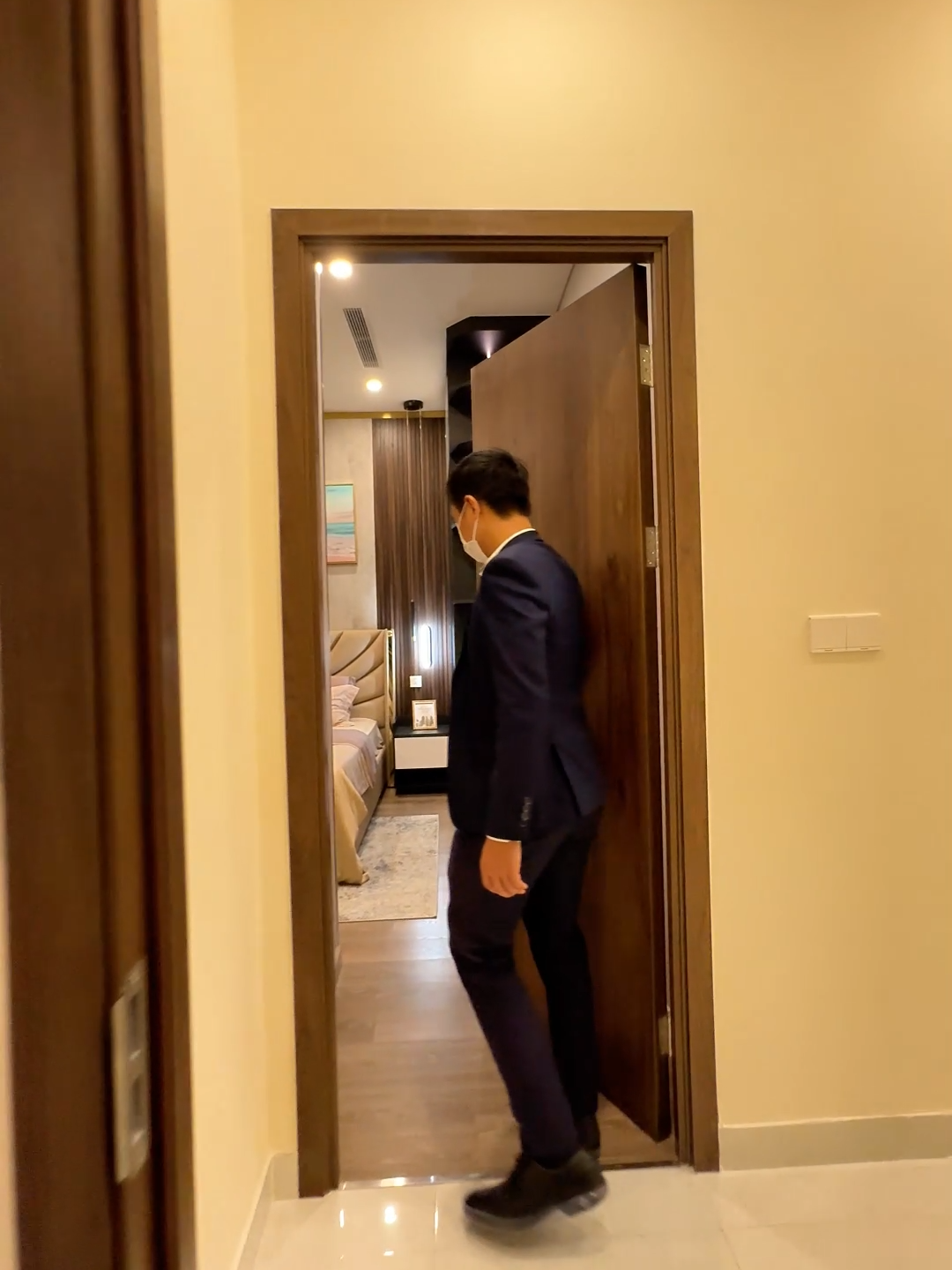 🍀 Trải nghiệm căn hộ mẫu 3 phòng ngủ tại dự án A&T Sky Garden - Chung cư khu vườn trên mây A&T, 3 mặt hướng Thuỷ, nằm sát cạnh Sài Gòn.  Một khu căn hộ phù hợp cho ai đang tìm ở các khu vực gần quận 12, quận Gò Vấp, quận Bình Thạnh, TP Thủ Đức, Thuận An Bình Dương. #ATSkygarden #canho #chungcu #muanha