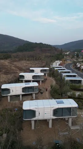 A house that can be shipped by express delivery, there will be no need to build a house in the future. #chinavessel#scenicspot#mobilehome #camping#spacecapsule#prefabhouse