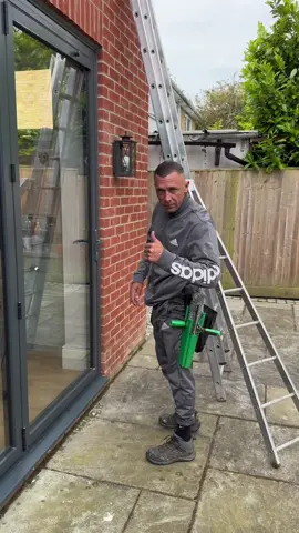 TRADITIONAL   #windows #cleaning 