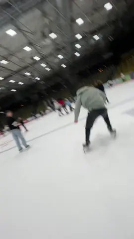 #IceSkating #iceskatingtiktok #icefreestyle #patinoire #flexonice 