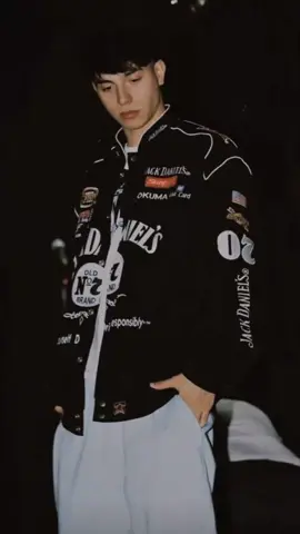 𝗥𝗘𝗞𝗢𝗠𝗘𝗡𝗗𝗔𝗦𝗜 𝗢𝗨𝗧𝗙𝗜𝗧 Outfit Jaket Racing #outfit #OOTD #outfitoftheday #outfitinspiration #outfitinspo #outfitideas #outfitracing #racing #racingboy #jaketracing  #CapCut 