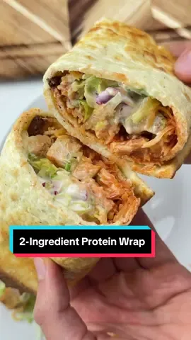 Say “YUM” if you would eat this 2-Ingredient Protein Wrap 😋🙌 What you need: 1 cup of cottage cheese 1/2 cup of egg whites (or 2 eggs) How to make it: 1. Preheat your oven to 350F. 2. Blend your cottage cheese & egg whites.  3. Spread on a greased, parchment lined baking sheet and bake for 35-45 mins, flipping halfway. 4. Take it out, add your favorite fillings and enjoy! I put diced chicken, shredded cheddar, lettuce, onion, ranch & buffalo sauce in mine 👍