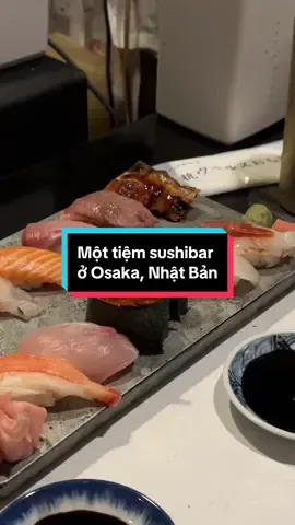Một địa điểm ăn sushi/sashimi mà mình cực thích, ai tới Osaka nên ghé qua thử nhé. 📍Kaminari Sushi 雷寿司, Chuo Ward, Osaka, Japan #japanesefood #osakafood #dotonbori#dotoan #eatingasmr #FoodTok #sushilover  