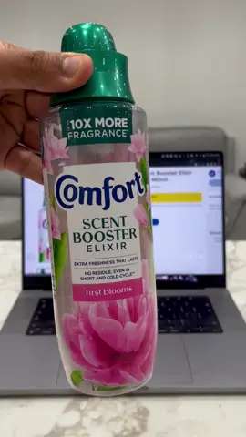 They're going straight in our basket 😏🛒 NEW Comfort Scent Booster Elixir available now at @Tesco! It's time to revolutionise your laundry routine ✨   #ComfortScentBoosterElixir #ComfortBotanical #NextLevelFresh #newproduct #scentbooster