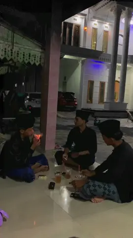 Rewet ngabes dika se lok dik pasteh lek @dear_haddad🔮 @𝙮𝙪𝙙𝙞 𝙥𝙚𝙤𝙠 