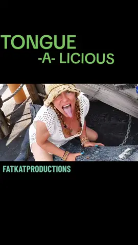 #trendingsound #fatkatproductions #ilickeditsoitsmine #braids #tongue_a_licious #gators #beach #igetcrazy #sun #fun 