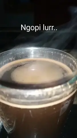 udan udan ngopi lurr..mantap👍👍