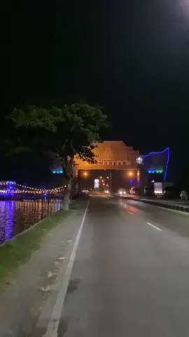 lamongan dengan seribu kenangan #fyp #fy #abcxyz #lamongan #vibes #malamhari #vibeslamongan #pesonaindonesia 