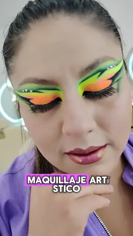 𝐌𝐚𝐫𝐜𝐢𝐚 𝐭𝐫𝐚𝐧𝐬𝐟𝐨𝐫𝐦𝐨 𝐩𝐚𝐬𝐢ó𝐧 𝐩𝐨𝐫 𝐞𝐥 𝐦𝐚𝐪𝐮𝐢𝐥𝐥𝐚𝐣𝐞 💄 𝐞𝐧 𝐮𝐧𝐚 𝐜𝐚𝐫𝐫𝐞𝐫𝐚 𝐞𝐱𝐢𝐭𝐨𝐬𝐚, 𝐞𝐥𝐥𝐚 𝐧𝐨𝐬 𝐜𝐮𝐞𝐧𝐭𝐚 𝐬𝐮 𝐩𝐫𝐨𝐜𝐞𝐬𝐨 𝐩𝐨𝐫 𝐥𝐚 𝐚𝐜𝐚𝐝𝐞𝐦𝐢𝐚 𝐊𝐚𝐭𝐢𝐡𝐮𝐬𝐜𝐚 𝐒𝐚𝐦𝐩𝐚𝐢𝐨 💕 Desde aprender las técnicas básicas hasta dominar las tendencias más actualizadas y realizar maquillajes artísticos, folklóricos...  ¡Hoy, con orgullo podemos decir que Marcia es una maquilladora profesional certificada! 🔝🔝 𝐓ú 𝐭𝐚𝐦𝐛𝐢é𝐧 𝐩𝐮𝐞𝐝𝐞𝐬 𝐭𝐞𝐧𝐞𝐫 𝐭𝐮 𝐝𝐨𝐛𝐥𝐞 𝐜𝐞𝐫𝐭𝐢𝐟𝐢𝐜𝐚𝐜𝐢ó𝐧 𝐚 𝐧𝐢𝐯𝐞𝐥 𝐧𝐚𝐜𝐢𝐨𝐧𝐚𝐥 𝐜𝐨𝐧 𝐧𝐮𝐞𝐬𝐭𝐫𝐨𝐬 𝐜𝐮𝐫𝐬𝐨𝐬 𝐝𝐞 𝐌𝐚𝐪𝐮𝐢𝐥𝐥𝐚𝐣𝐞 𝐏𝐫𝐨𝐟𝐞𝐬𝐢𝐨𝐧𝐚𝐥.💄🔝 #makeup #maquillaje #maquillakeprofesional #bolivia #cochabamba #beauty #belleza