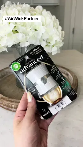 #ad #Airwickpartner Keep your house smelling amazing with @Air Wick US 🤗💦