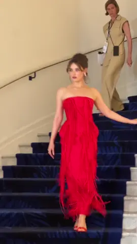 #KatherineLangford on her way to the Cannes red carpet in a gorgeous red dress, glowing with L'Oréal Paris beauty ✨❤️ #Cannes2024 #LorealParis  