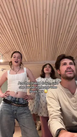 I released 3 new songs today !!!! Eeee my new EP ‘Me Vs. Me’ out now ~ u should go listen 🫀🥲 #goodthings #newmusic #fyp @Oh Wonder 