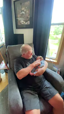 I heard we’re sharing videos of our Dads (who stepped up) finding out their granchild is named after them… 🥹 Makes me cry every time. He’s the best! #papa #bestdadever #namesake #stepdadwhosteppedup 