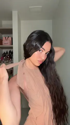 whyd it take me so long to notice😭😭😭😭