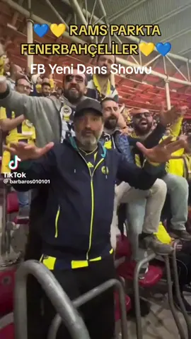 #fenerbahçe💛💙  #galatasaray #yekeyeke #dansshow