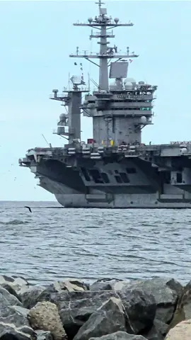 #WASHINGTON DEPLOYED (CVN73)#Nimitz-c #Warship A4W #nuclear#reactors Lgth1092'Hght 244'#wow #sailor 