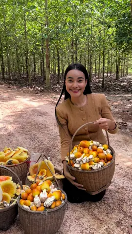 🤩#ความสุขของการเข้าป่าไปเจอเห็ดระโงกออกเต็มป่า #เก็บเห็ดระโงกออกเต็มป่ายางนา #เพิ่มทรัพย์ฟาร์ม #สาวนุ้ยแฟนเพจ #พรพรรณสาวอิสาน @เพิ่มทรัพย์ ฟาร์ม 