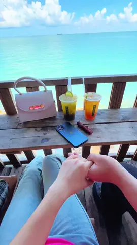 Chữa lành cùng nhau🌊🌊#vungtau #quancafedep #views #couple #xh #chil #chữalành #tinhyeu #fyp @Tui Tên Gin! 