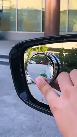 Cặp gương cầu lồi gắn kính chiếu hậu ô tô xoay 360 độ, sử dụng hít kính #giadung #guongcauloi #guongcauloixoadiemmu #guongcauloixoay360 #guongcauloixeoto #guongcauloioto #guongcauloixehoi #guongcauloidehit 