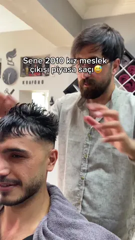 Bekle kzılar yeni saç modelim geliyorum 😀#berber #kuaför #okansekirden #erkekkuaförü #erkekkuaförü #doğubayazıt 