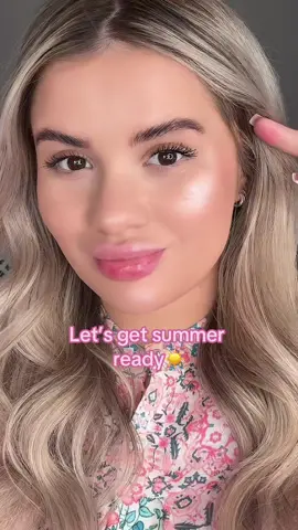 Summer is right around the corner Benebesties☀   @Jessica Hutton show us how she perfects her everyday summer glam using:   ✨The POREfessional primer 🤍The Boi-ing Bright On Concealer 🔑Precisely, My Brow Pencil 🌹Benetint 🤎Hoola 💥BADgal BANG! Mascara 🍪Cookie highlighter   #hoola #primer #benetint #concealer #browpencil #benefituk #jessicatheexpert 