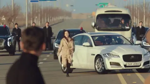 Chạy về nơi phía anh… #hacanhnoianh #crashlandingonyou #kdrama #chayvenoiphiaanh #xuhuongtiktok #fypシ゚viral #cldclhd 