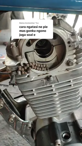 solusine mas e pen templar longgar #mekanikmotor #mekanikindonesia #mekaniktiktok #herexjatim1200m #userherexjatim #herex 
