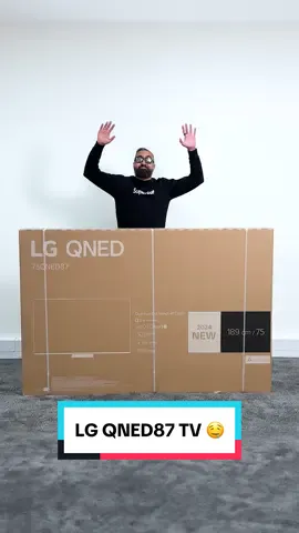 Unboxing the new 2024 LG QNED87 75 inch TV 😎 #asmr #asmrvideo #asmrtiktoks #fyp #loop #perfectloop #unboxing # #supersaf #75inchTV #QNED87 #BestTV #LGTV 