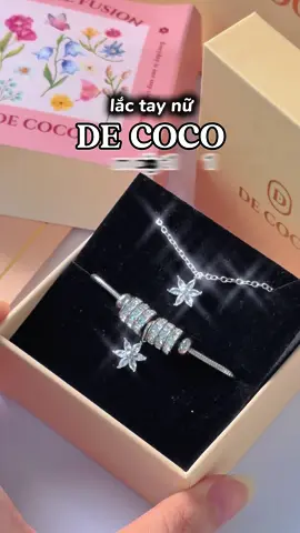 Lấp lánh lung linh lun✨✨✨#unbox #unboxing #decoco #vongtay #charm #floralfusion #lactay #vongtaycharm #vongtaynu #trangsuc #foryou #fyp #viral #xuhuong 