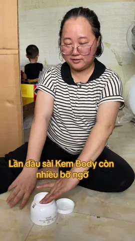 Có sài là có trắng nha các ce #kembody #kemduongtrang #kembodyduongtrang #kemchongnangnangtone #kemchongnang 