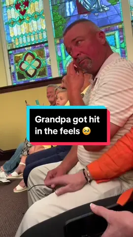 Don’t worry, grandpa, we’re crying with you 🥹❤️❤️ (🎥 via: @Emily )