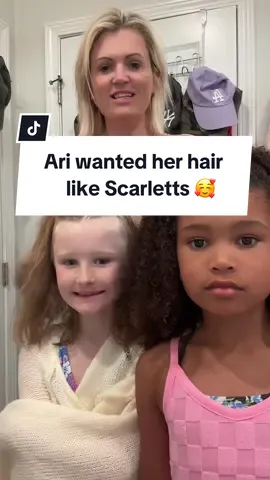 It’s a waterpark day for us today! Ari wanted her hair like Scarletts so I tried! @Ari&Gretchen #scarlettandtiania #scarlettandari 