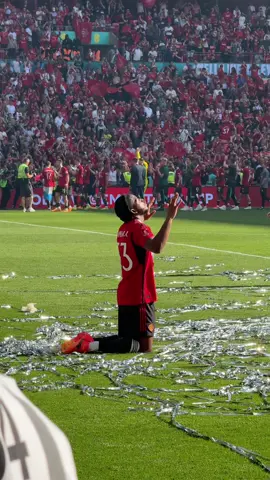Manchester United defender Willy Kambwala prays at the final whistle after clinching the FA Cup ❤️ #football #fashion #mufc #wembley 