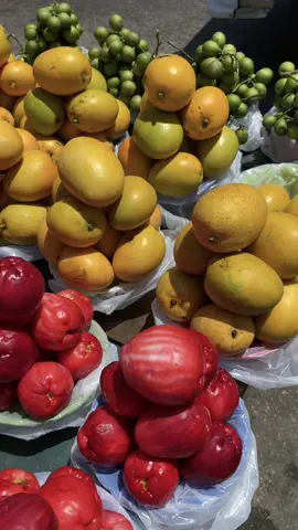 Estas frutas las puedes comprar en la recta de Santa Fe, en la carretera de Puerto La Cruz a Cumaná, hay señal para pagar con pago móvil 