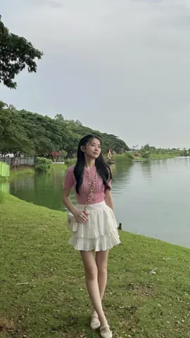 #OOTD #ootdkoreanstyle #ootdfashion #fyp # #fashioninspo #fashioninspiration #ootdfashion #fashiontiktok #ootdinspo #inspirasioutfit#fypシ゚viral #outfitideas#skirt#skirtoutfits #skirts#rok #rokmidi#rokkorean #rokkoreanstyle #miniskirt#rokruffle 