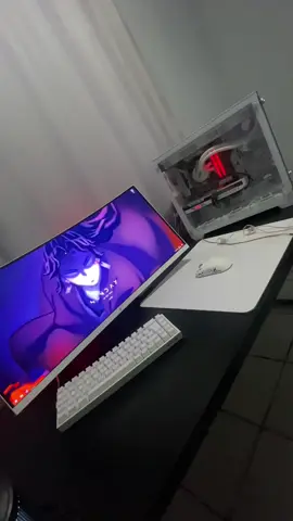 Setup white 😍 Cada vez mais lindo. #setup #pc #pcgaming #anime #wallpaper 