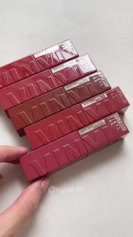 Maybelline Vinyl Ink - Màu 10 Lippy  #vyviekh #swatches #swatchson #goclamdep #xuhuong #maybelline #vinylinkmaybelline 