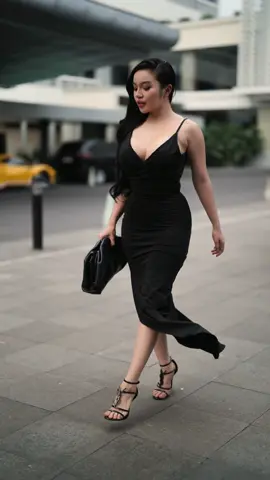 Hv a good one 🖤🥂 #monicaardheaasmara #foryoupage #ootdinspo 