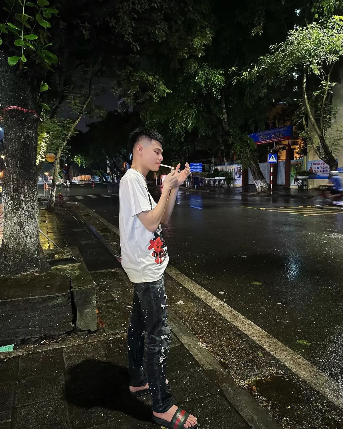 Cuốn sách đời tôi, tôi tự viết….
