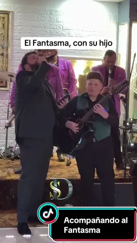 Acompañando al Fantasma y su hijo  #elhuizache #bandadinastiasinaloense  #elfantasma #afinartemusic #xvaños  #familia  #banda  #sinaloense #elsusan #autismawareness #parati #elfantasmaoficial #montclair  #sanbernardino  #memorialday  #memorialdayweekend #ca @elfantasma.oficial  