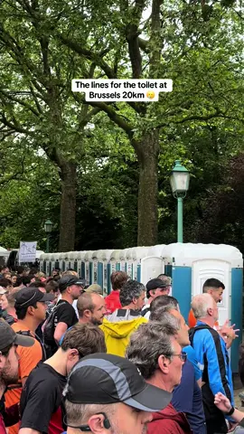Definitely not standing in line here #brussels #marathon 