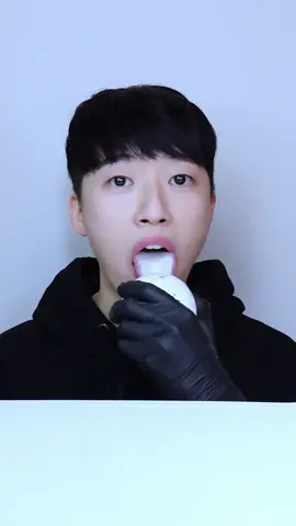 자이언트 돌사탕 10,000번 핥아먹기😋 Lick the Jawbreaker Candy 10,000 times😋 #죠브레이커 #자이언트돌사탕 #먹방 #실험먹방 #jawbreaker #gobstopper #candy #experimental #mukbang 