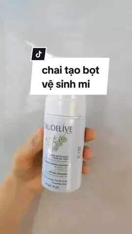 chai tạo bọt vệ sinh mi trước khi uốn mi. không cay hay khó chịu mắt.mùi thơm nhẹ nhàng💞#nguyencherry525 