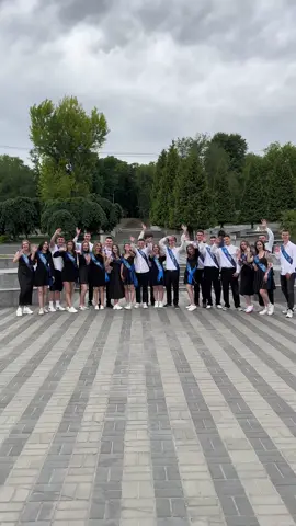 Випскний 2024  11-А 💙💙💙 #вальс #шкільнийвальс #вальсвипускників #вальсдніпро #випускнийвальс 
