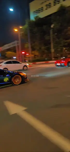Dàn siêu xe cháy phố nhất đêm nay trên phố Sài Gòn #ferrari #lamborghini #mclaren #bmw #720s #supercar #tiktok #nhatlinhsycarr99 
