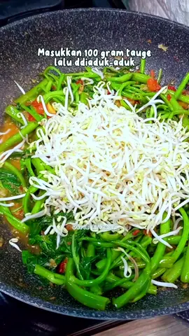 Tumis kangkung terenak #fyp #resepmasakan #Foodie #masakanrumahan #masakansederhana #FoodLover #masakansimple #FoodTok #menuharian #foodtiktok #asmrsounds #asmrcooking 