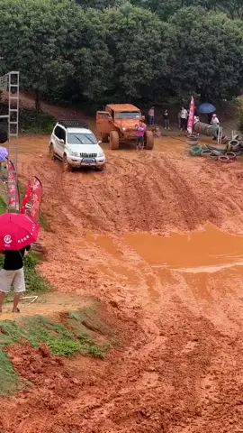 World #tiktok #trending #offroad #car #world