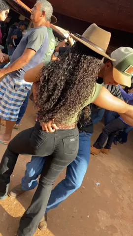 🥳🔥 #forro #piseiro  #viral #fyp  @geilsonsantos.76 