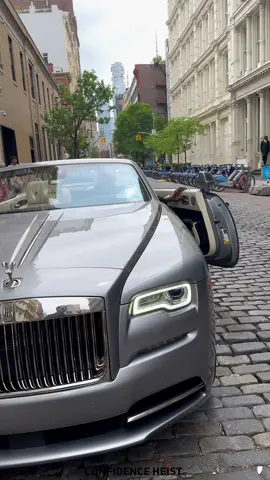 Parents play a very big role in your life.  “ Show me who are your parents and I’ll tell you about yourself “ #confidenceheist #inspiring🌍withconfidence #davidcarmi #parents #supportofyourparents #confidence #luxurylifestyle #luxurycars #rolsroyce #nyc #entrepreneurlife #confidentguy 