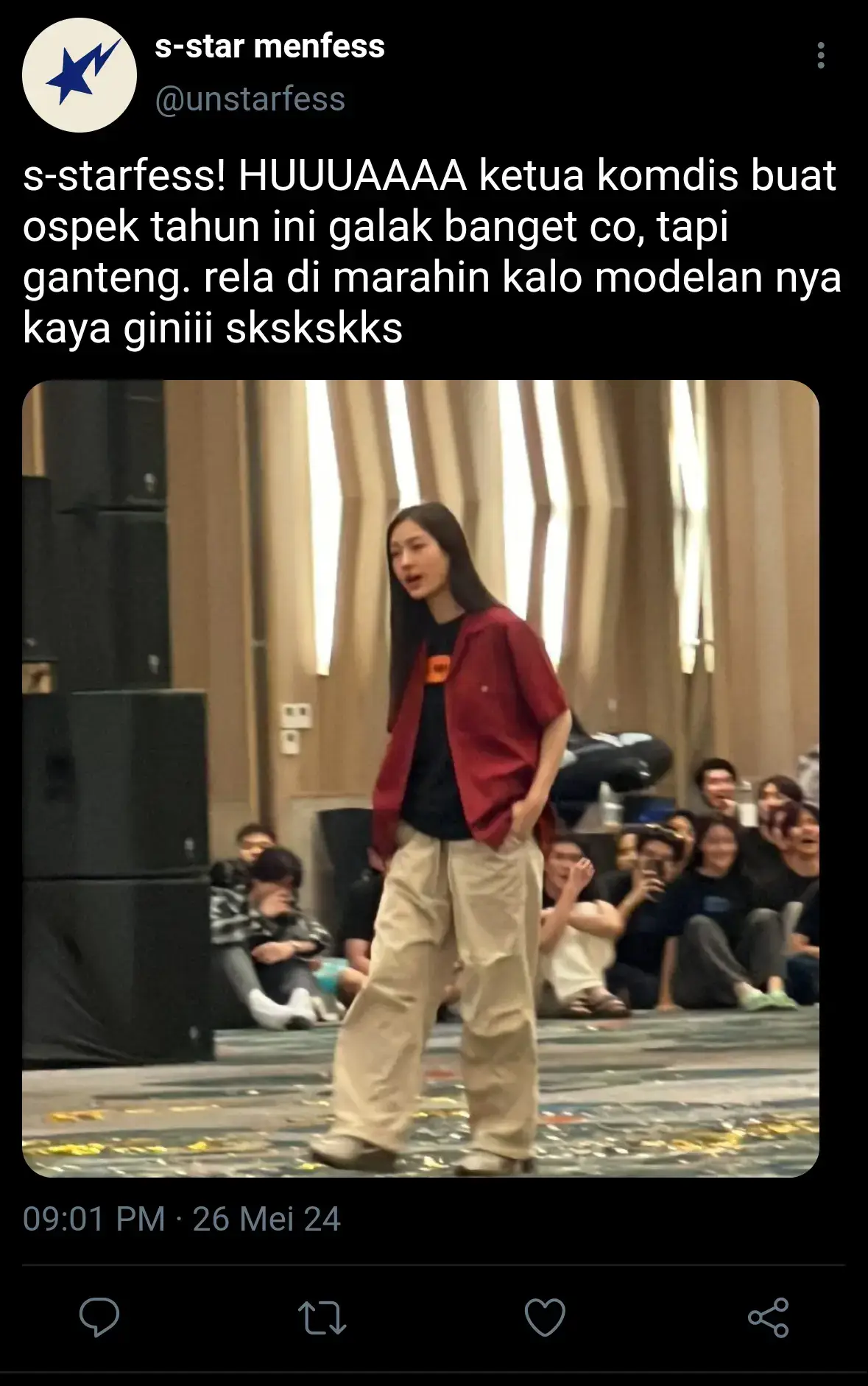 karna mereka sangat menggemaskan, aku gabisa berenti ngereog liat mba love di gendong #pov #loverrukk #milklove #milkpansa #lovepattranite #au #fyp #xbycza 